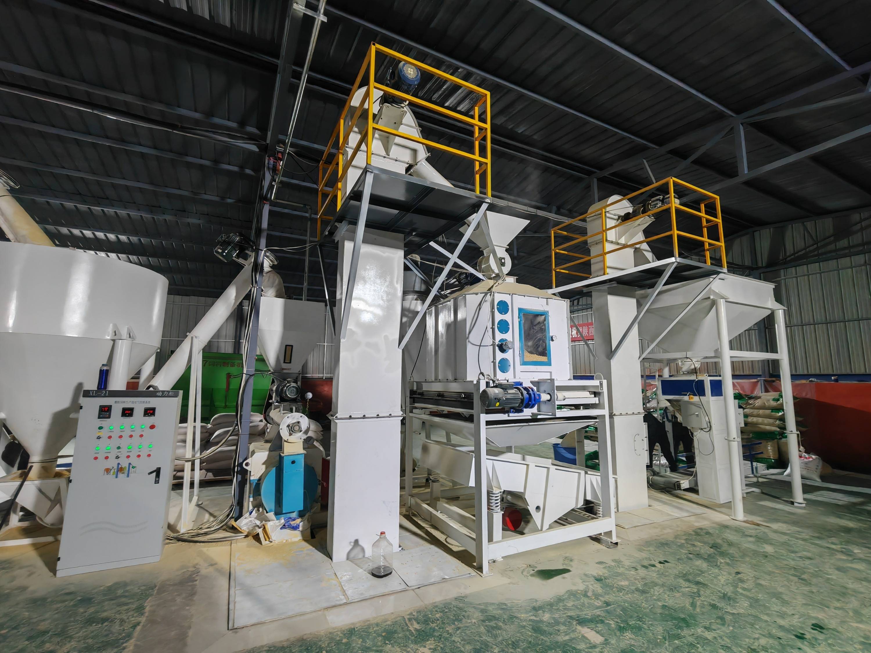 甘肃饲料机械设备使用说明:机械设备